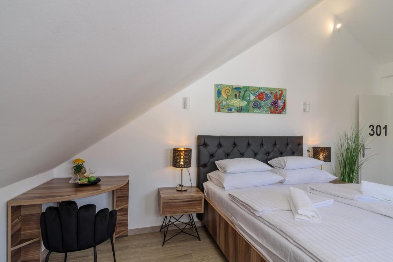 Vila White Trogir Exteriér fotografie