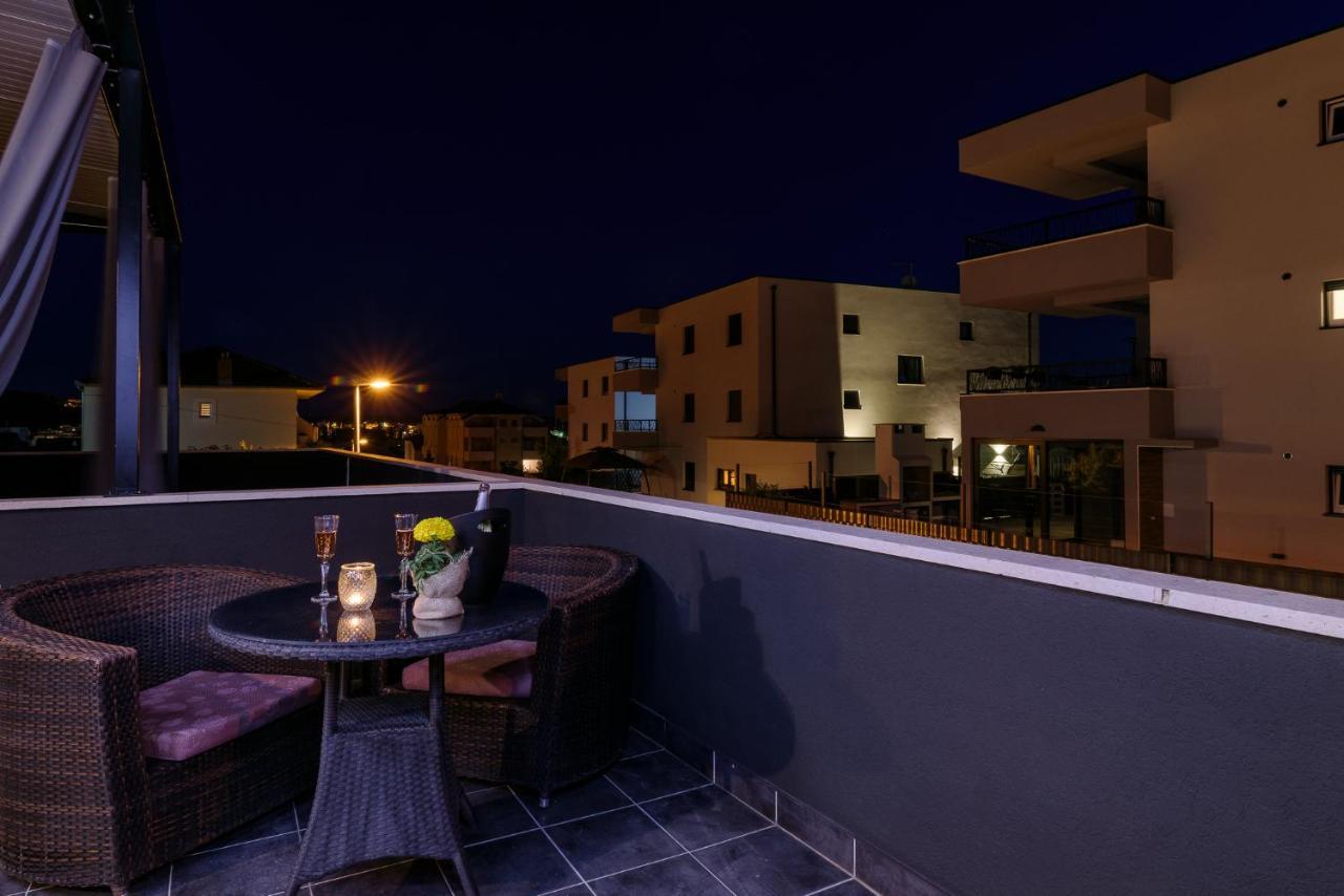 Vila White Trogir Exteriér fotografie