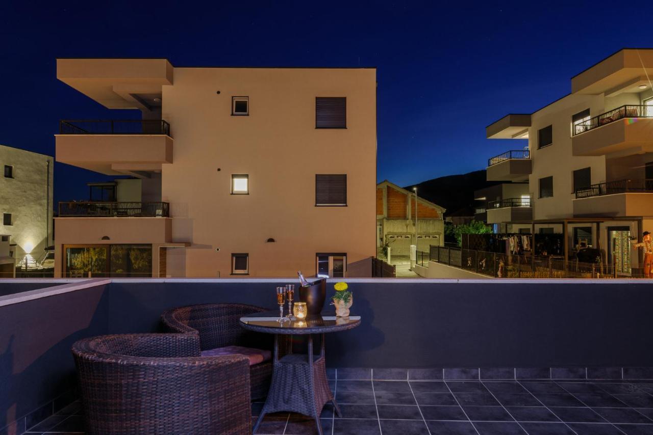 Vila White Trogir Exteriér fotografie